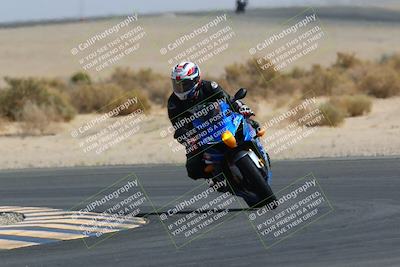 media/Mar-28-2022-Superbike Trackdays (Mon) [[b8603d0f67]]/Open Track Time/Turn 16/